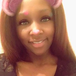 Meet your Posher, Kiera